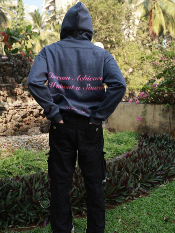 DAYDREAMER CLUB - Image 4